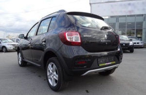 Аренда Renault Sandero Stepway в Брянске